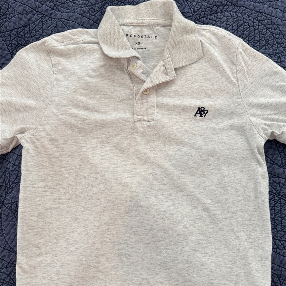 Aeropostale Light Heathered Gray Polo Shirt for Men School Uniform XS
